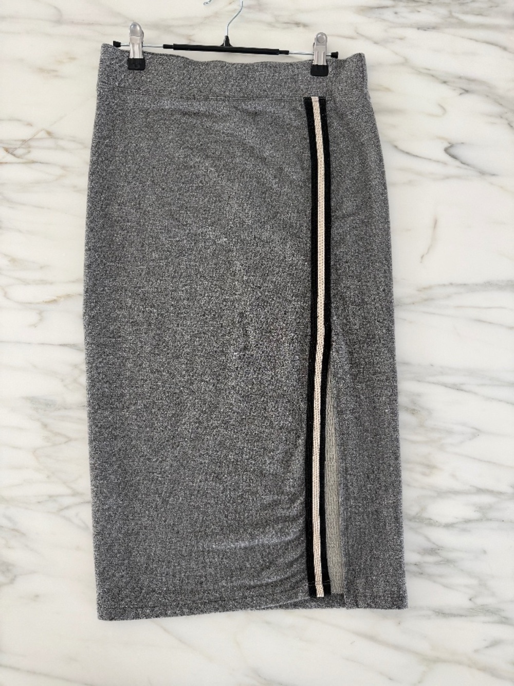 Sundry Heathered Grey Knit Pencil Skirt — Size 1 - NWT
